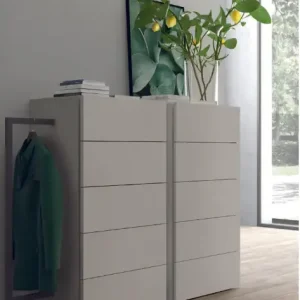 Comoda Chic 129.6x54.5xh.74.7 cm Livrare rapidă