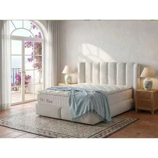 Preț promoțional Pat tapițat cu Saltea Gratis, Disney 180x200 cm crem Erato 01 cu somieră rabatabilă, ladă depozitare
